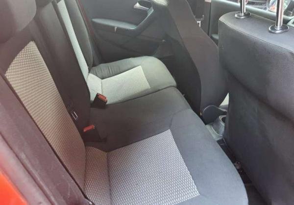 2010 VW Polo hatch