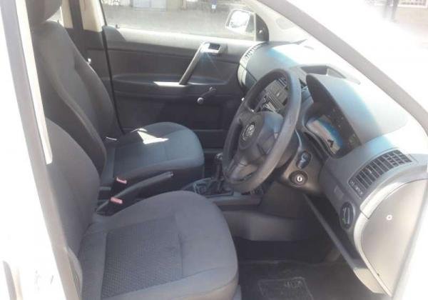 2010 VW Polo Vivo sedan