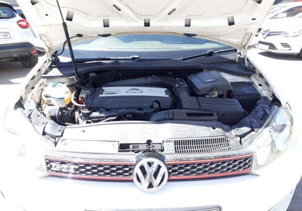 2011 VW Golf GTI auto