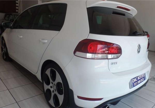 2011 VW Golf GTI DSG