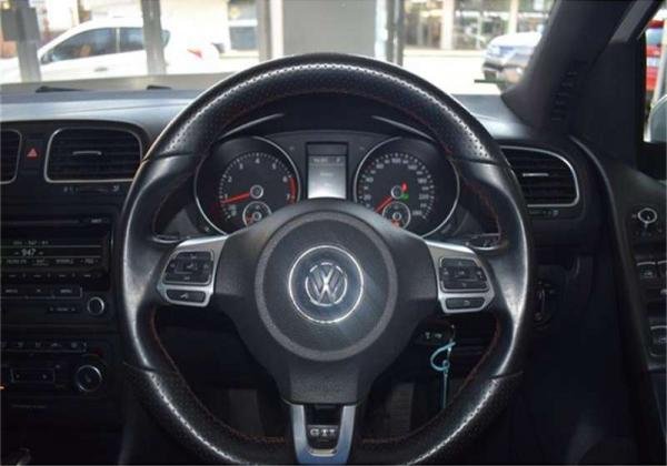 2012 VW Golf GTI auto
