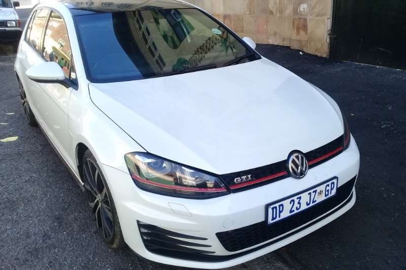 2015 VW Golf GTI auto