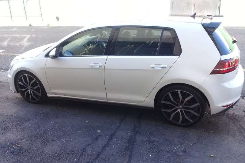 2015 VW Golf GTI auto