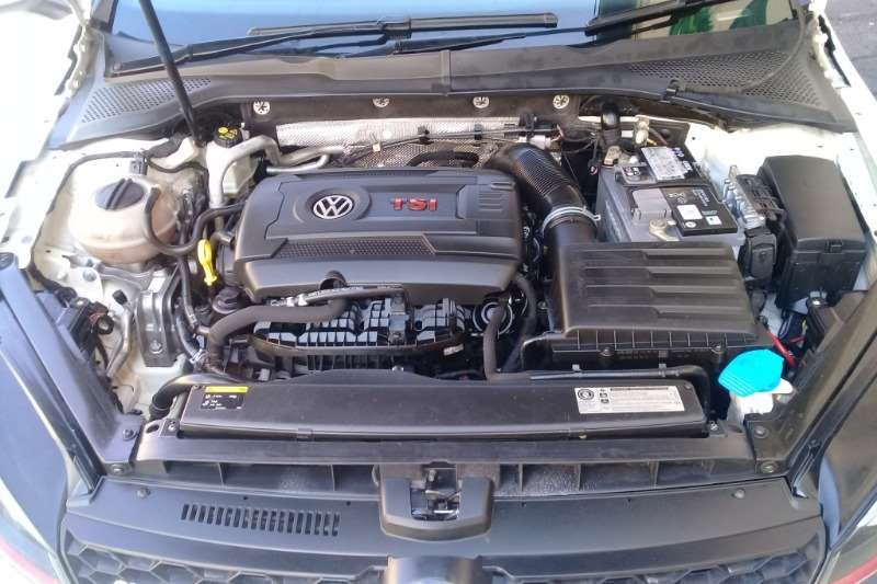 2015 VW Golf GTI auto