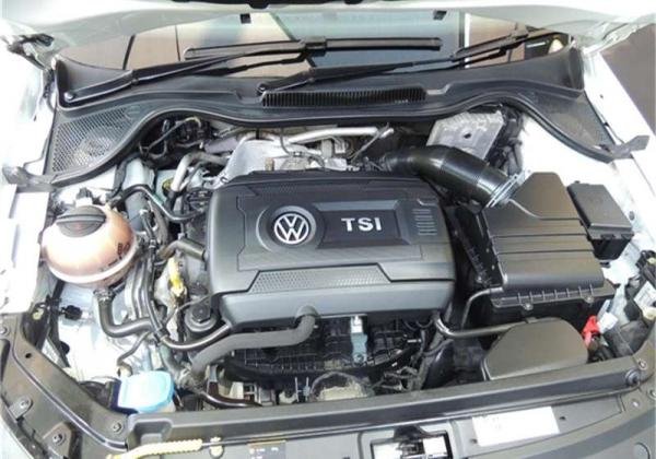 2015 VW Polo GTI