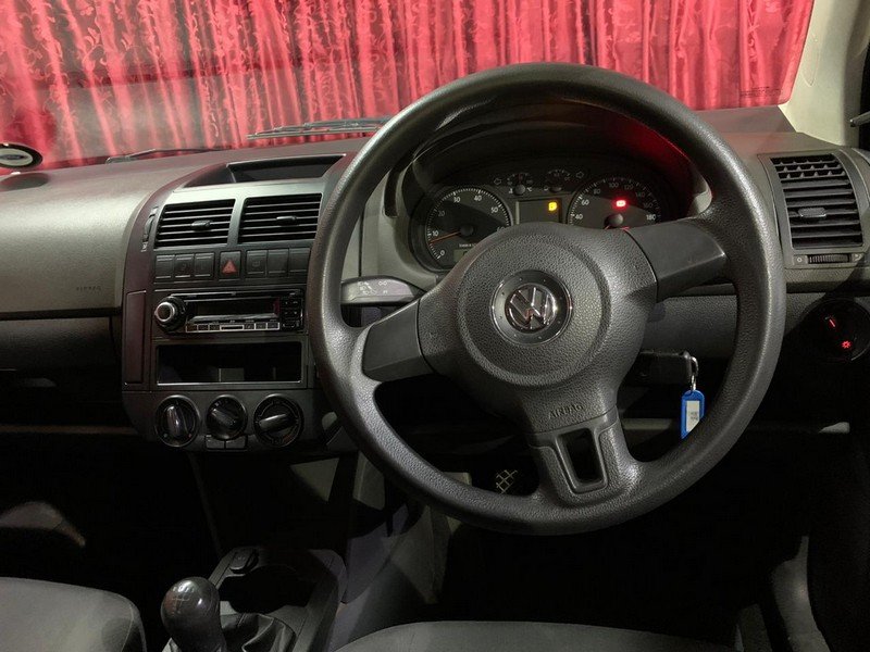 2015 VW Polo Vivo 5 door 1.4 Trendline