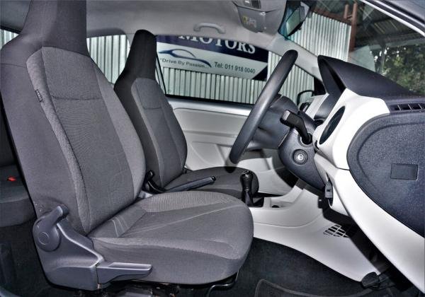 2015 VW Up
