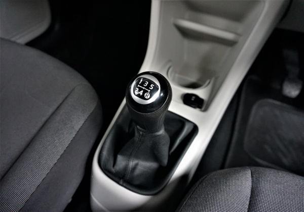 2015 VW Up