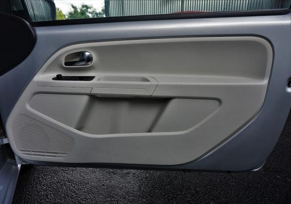 2015 VW Up