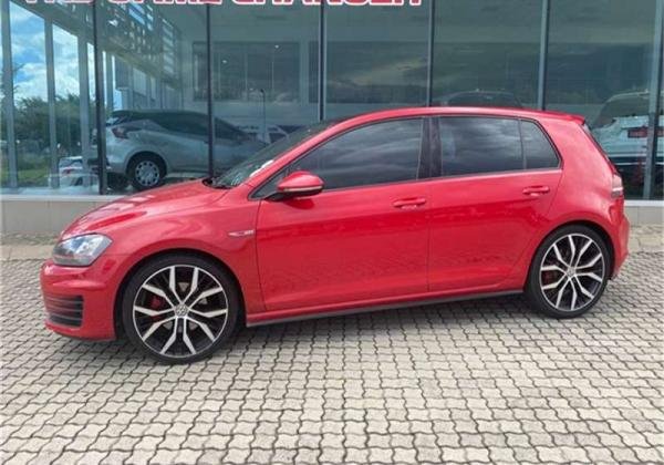 2016 VW Golf GTI auto