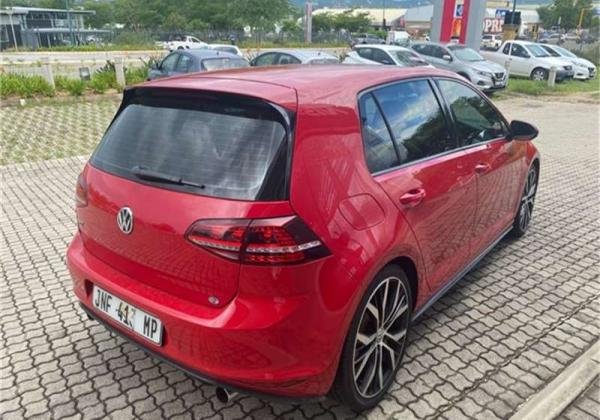 2016 VW Golf GTI auto