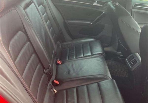 2016 VW Golf GTI auto