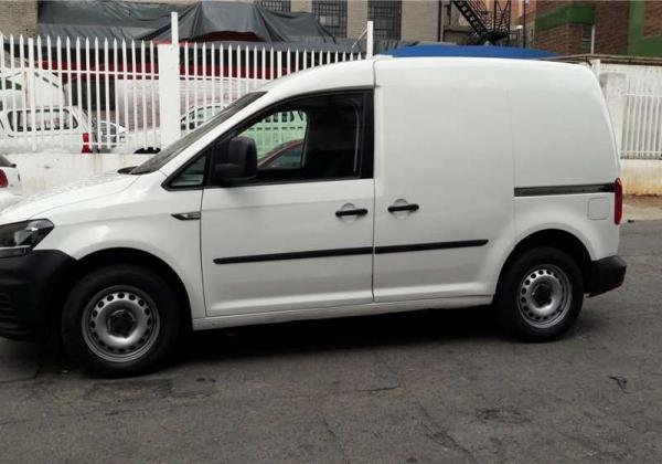 2018 VW Caddy crew bus