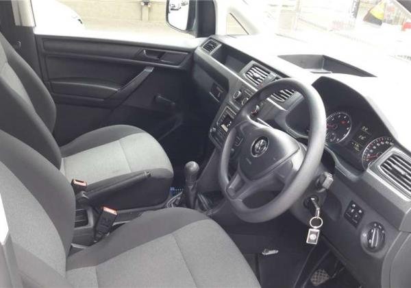 2018 VW Caddy crew bus