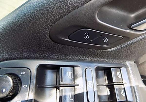 2011 VW Golf hatch