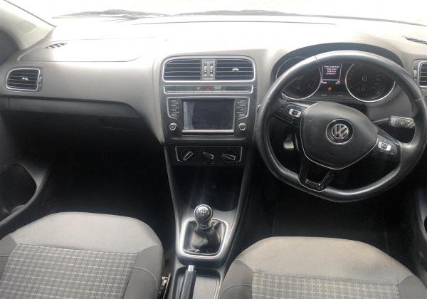 2017 POLO TSI