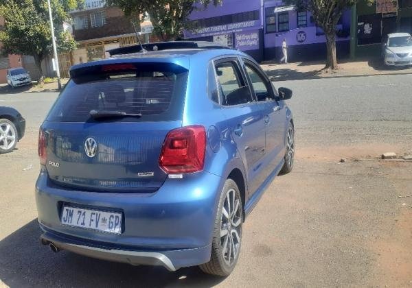 VOLKSWAGEN POLO TSI WITH DOUBLE PANAROMIC SUN ROOF