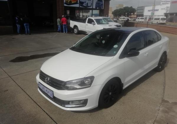 VW Polo 6 Sedan 2013