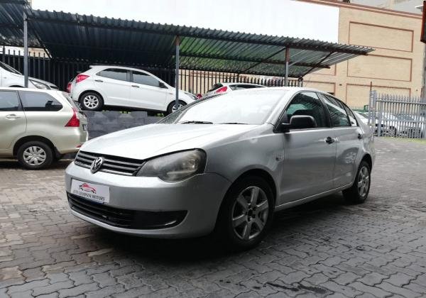 VW Polo Vivo Sedan