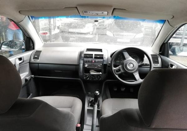 VW Polo Vivo Sedan