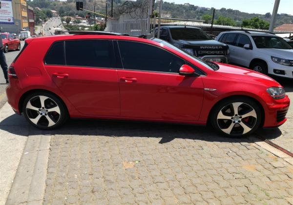 2014 VW Golf GTI DSG