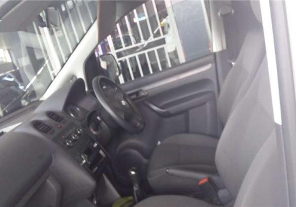 2015 VW Caddy panel van