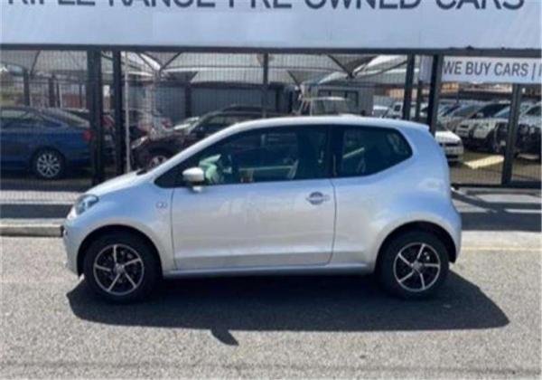 2015 VW up!
