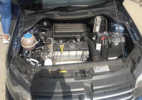 VW POLO SEDAN 2017