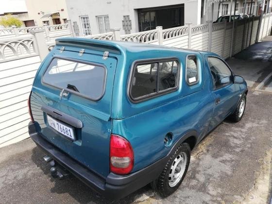 R666 Per Month : 2004 Corsa 1.4i Utility