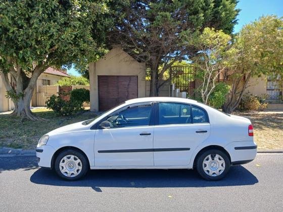 R816 Per Month :  2007 VW POLO 1.6i COMFORTLINE