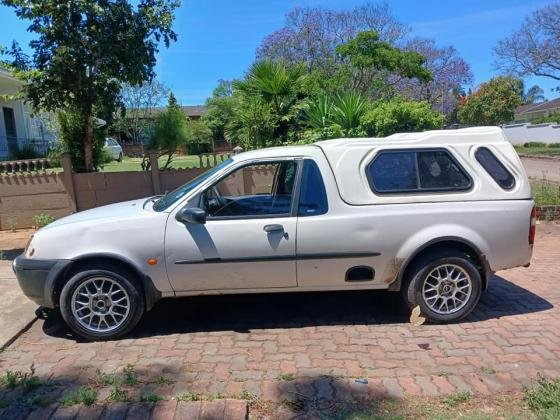 R583 Per Month : 2007 Ford Bantam Rocam 1.3