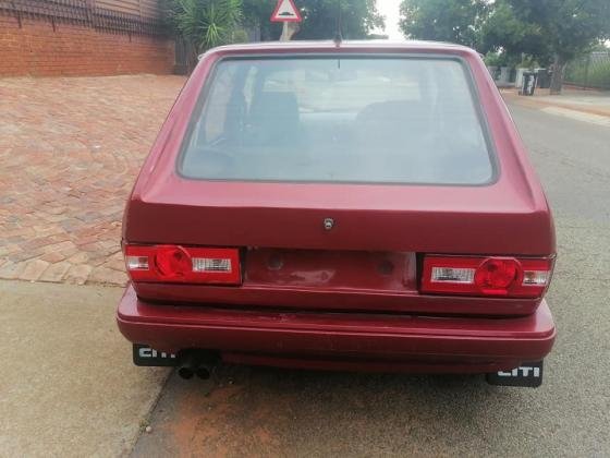 R533 Per Month : 2006 VW CITI GOLF 1.4