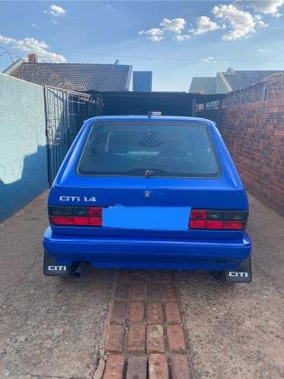 R633 Per Month : 2004 VW CITI GOLF 1.4