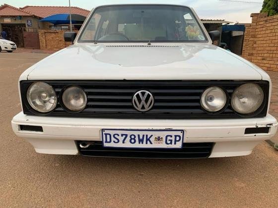 R575 Per Month : 2006  VW CITI GOLF CHICO 1.4