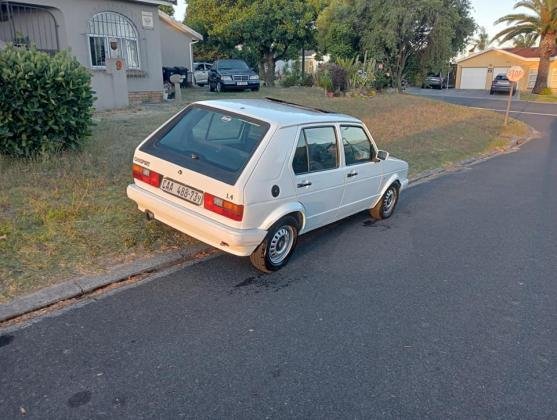 R500 Per Month : 2004 VW CITI GOLF SPORT 1.4 CARB