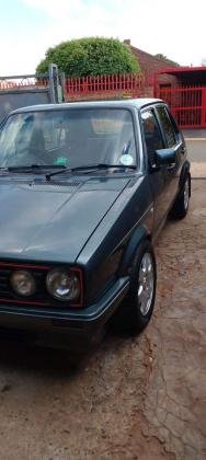 R926 per Month: 2006  Citi Golf Velociti 1.4i